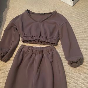 shein sweat set with cropped shirt and high rise sweatpants